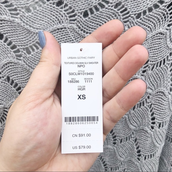 NWT BEBE Sweater - Picture 5 of 6